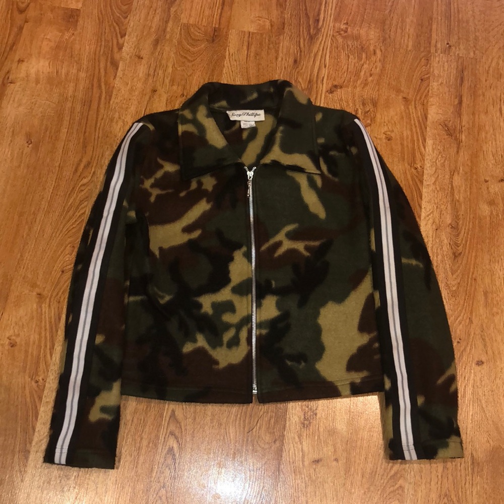 Vintage | 90’s Camo Fleece Box Fit Jacket